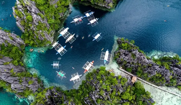 Island Illusions: A Voyage to the Mystical Isles of the Pacific